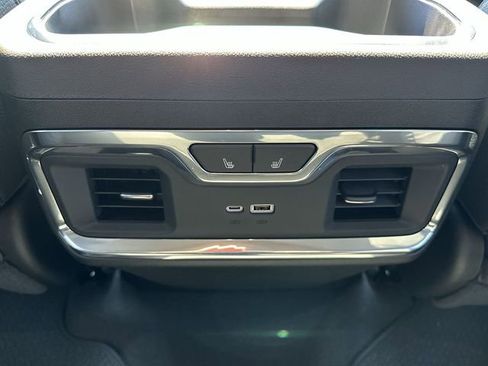 New 2025 GMC Sierra 2500 Denali w/ Denali Reserve Package image 22