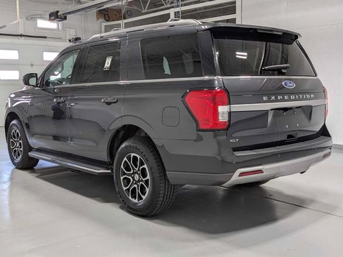 Certified 2023 Ford Expedition XLT AWD/4WD image 10