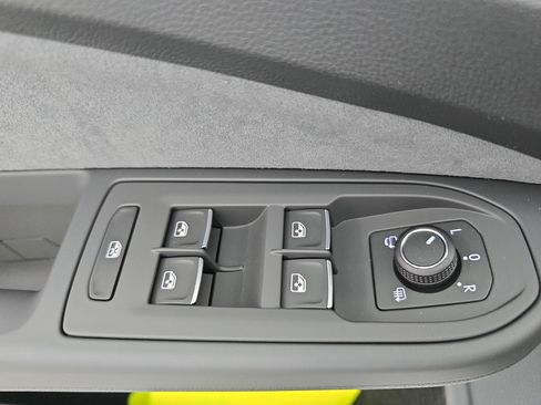 New 2026 Volkswagen Golf w/ Euro Style Package image 27