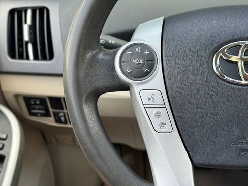 Used 2010 Toyota Prius Three image 15
