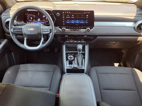 Used 2024 Chevrolet Colorado LT w/ LT Convenience Package II AWD/4WD image 10