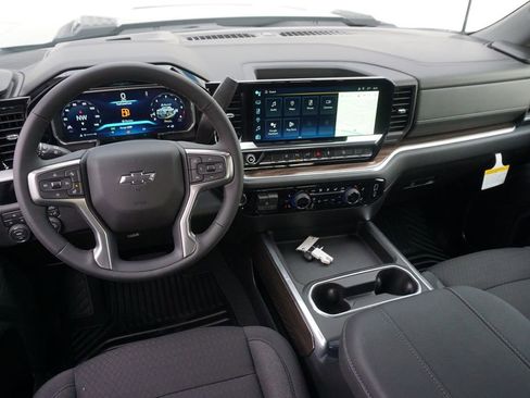 New 2025 Chevrolet Silverado 2500 LT w/ Trail Boss Package AWD/4WD image 13
