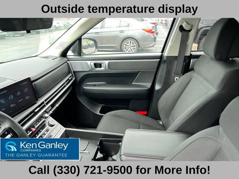 Used 2026 Hyundai Santa Fe SE AWD/4WD image 40