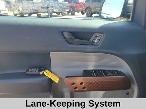 Used 2022 Ford Maverick Lariat w/ Lariat Luxury Package image 15