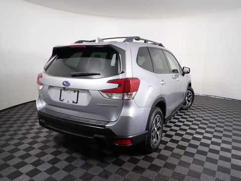 Used 2019 Subaru Forester Premium w/ Popular Package #1 AWD/4WD image 17