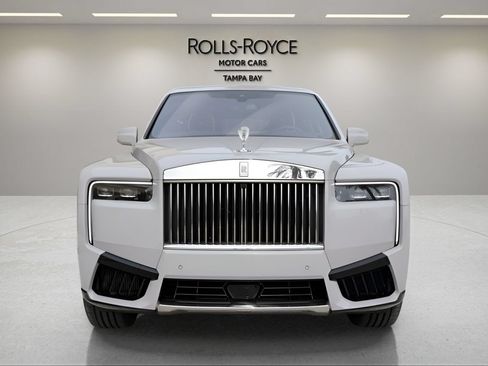 New 2026 Rolls-Royce Cullinan AWD/4WD image 6