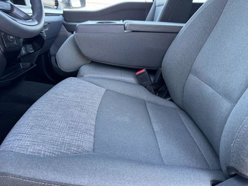 Used 2025 Ford F350 XLT image 13