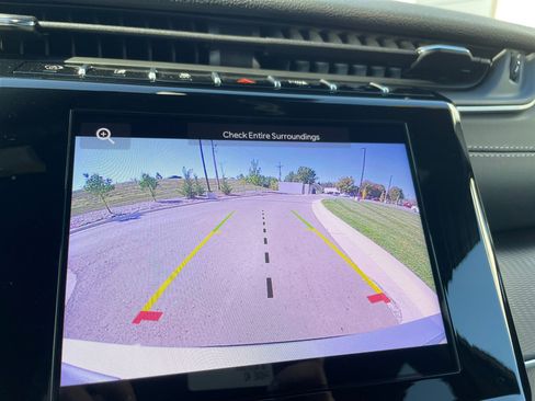 Used 2025 Jeep Grand Cherokee L Altitude image 22