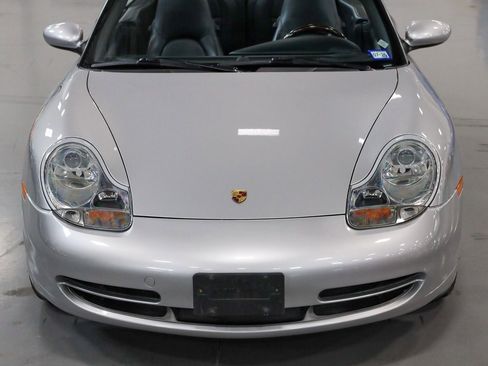 Used 2001 Porsche 911 Carrera image 9