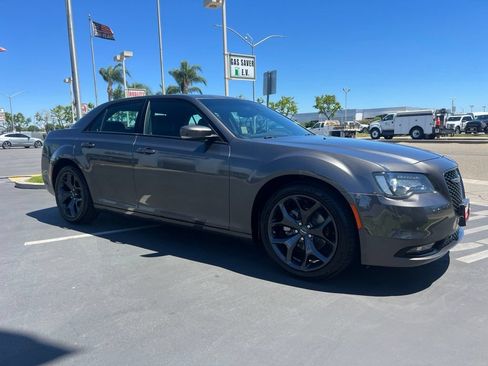Used 2023 Chrysler 300 S RWD image 10