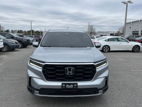 Used 2023 Honda Pilot EX-L image 3