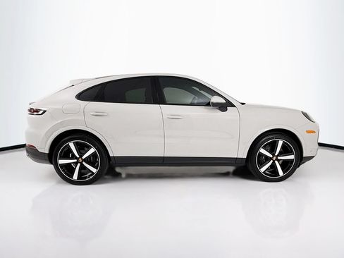 New 2026 Porsche Cayenne Coupe AWD/4WD image 8