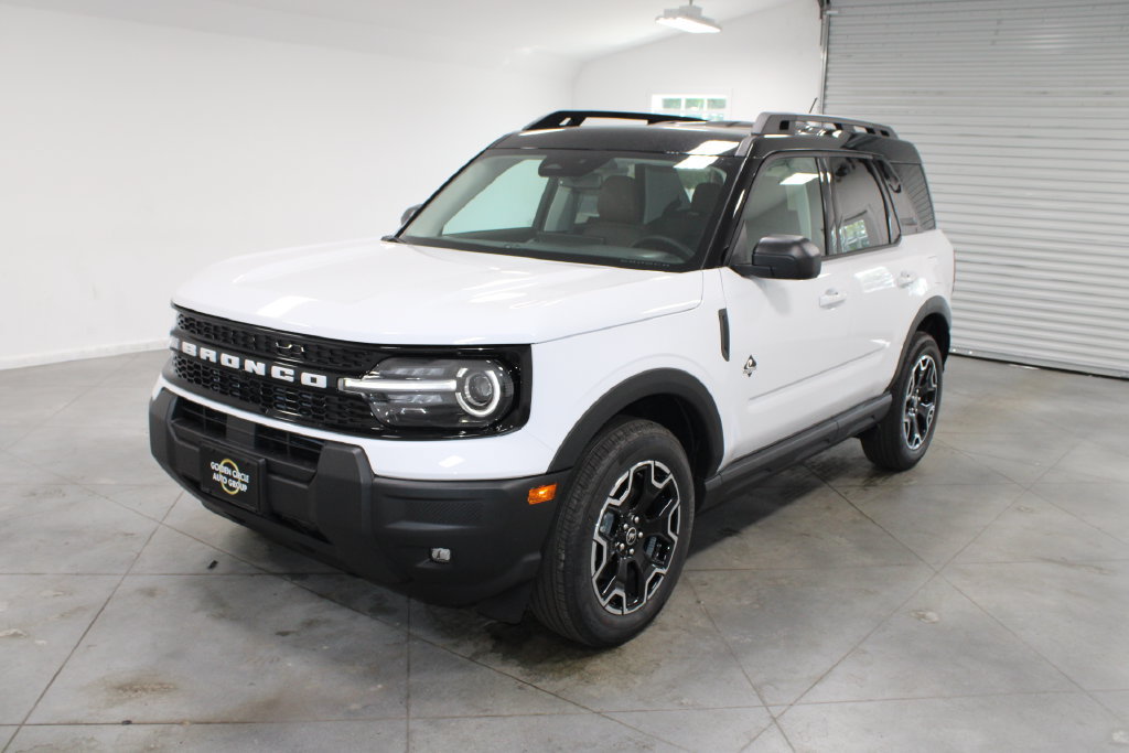 New 2026 Ford Bronco Sport Outer Banks AWD/4WD image 3