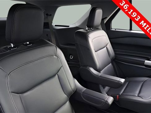 Used 2023 Ford Explorer XLT w/ Equipment Group 202A image 21
