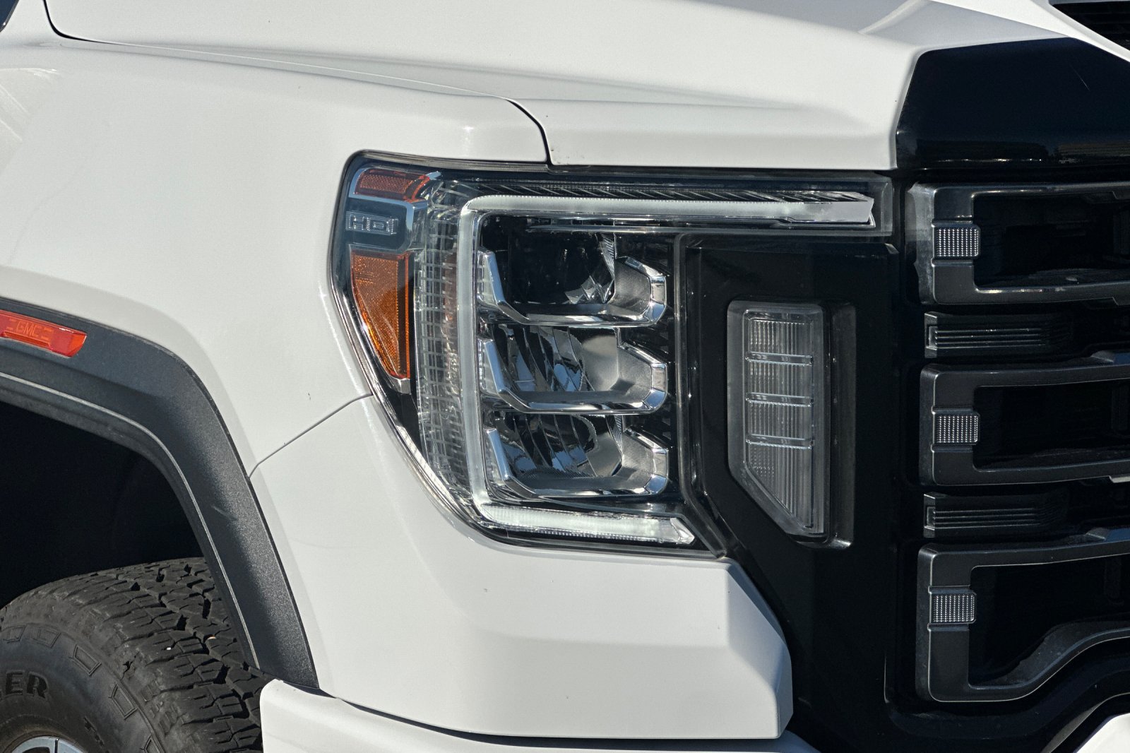 Used 2023 GMC Sierra 3500 AT4 w/ AT4 Premium Plus Package AWD/4WD image 44