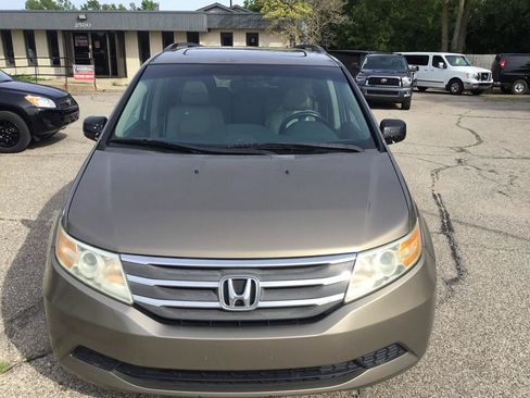 Used 2012 Honda Odyssey EX-L image 3