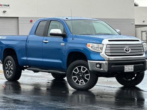 Used 2017 Toyota Tundra Limited image 2