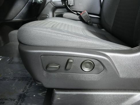 Used 2024 Chevrolet Silverado 1500 Custom image 21