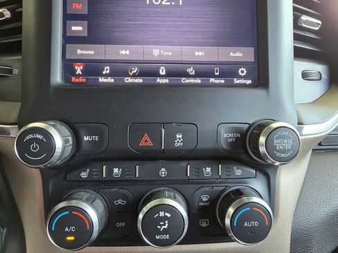 Used 2019 RAM 2500 Laramie image 33