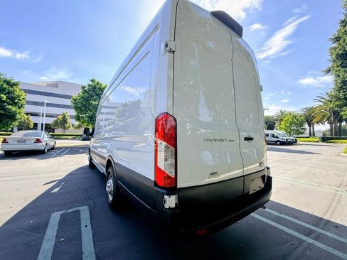 Used 2022 Ford Transit 350 148 High Roof Extended AWD w/ Load Area Protection Package image 4