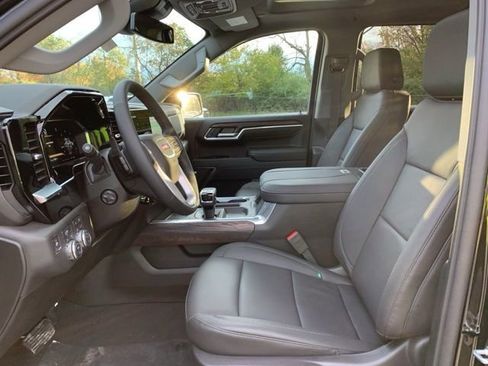 New 2026 GMC Sierra 1500 SLT w/ SLT Premium Plus Package image 12