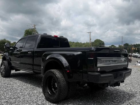 Used 2022 Ford F450 Platinum w/ FX4 Off-Road Package AWD/4WD image 5