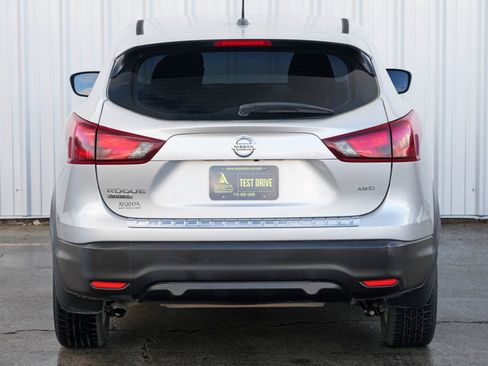 Used 2019 Nissan Rogue Sport S w/ Appearance Package image 43