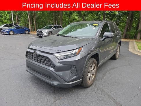 Used 2023 Toyota RAV4 XLE FWD image 12