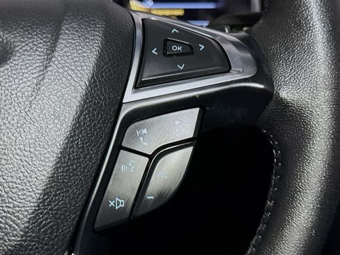 Used 2020 Ford Edge Titanium w/ Equipment Group 301A AWD/4WD image 36