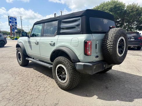 Used 2021 Ford Bronco Outer Banks w/ Sasquatch Package AWD/4WD image 5