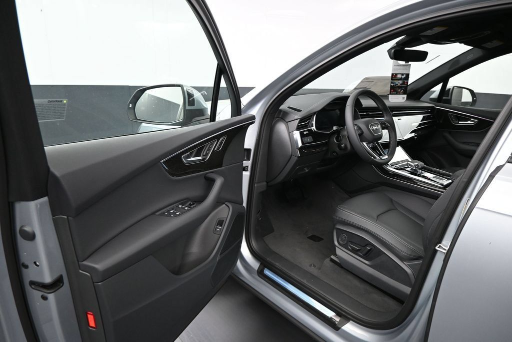 New 2026 Audi Q7 2.0T Premium AWD/4WD image 5