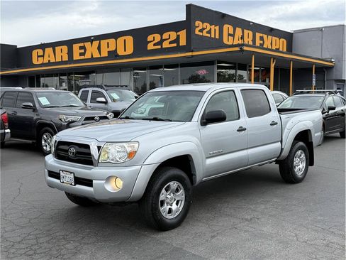 Used 2007 Toyota Tacoma PreRunner w/ SR5 Pkg #2 RWD image 1