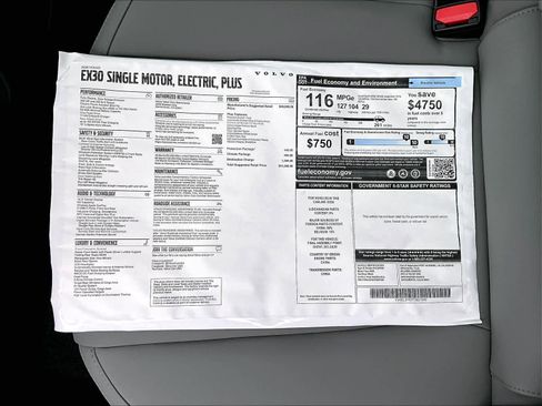 New 2026 Volvo EX30 Plus w/ Climate Package image 35