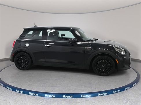 Certified 2023 MINI Cooper S image 4
