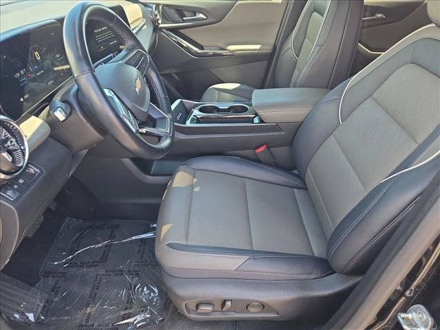 Certified 2025 Chevrolet Equinox LT w/ Convenience Package II FWD image 15