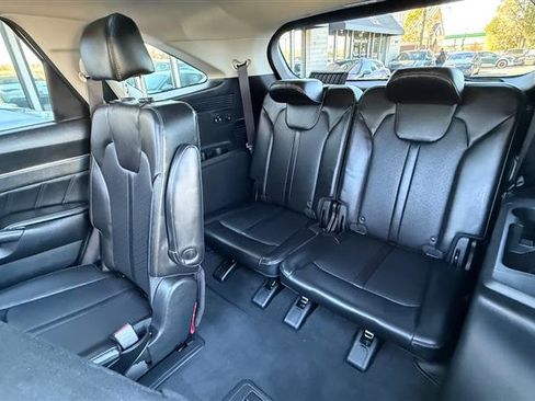 Used 2023 Kia Sorento SX image 22