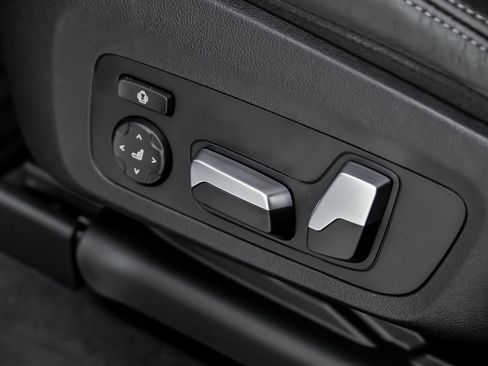 Used 2020 BMW X3 M w/ Executive Package image 27