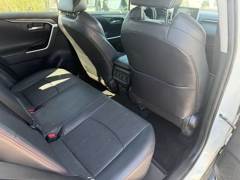 Used 2020 Toyota RAV4 TRD Off-Road w/ TRD Off-Road Weather Package AWD/4WD image 19