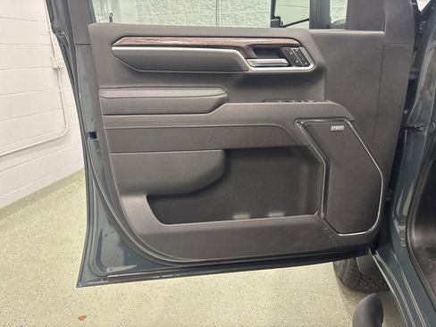 New 2026 Chevrolet Silverado 3500 LTZ w/ LTZ Plus Package image 15