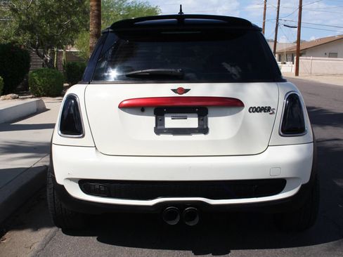 Used 2010 MINI Cooper S FWD image 5