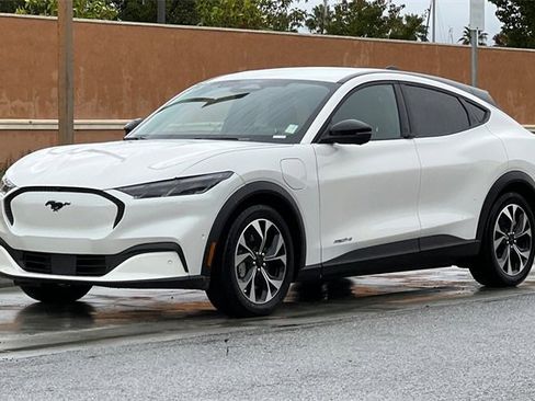 Used 2024 Ford Mustang Mach-E Select image 8