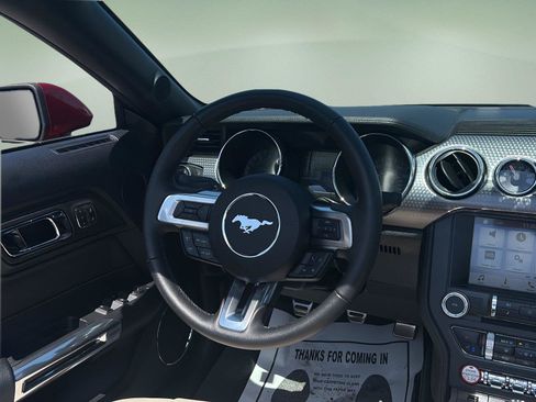 Used 2017 Ford Mustang GT Premium w/ GT Performance Package RWD image 15