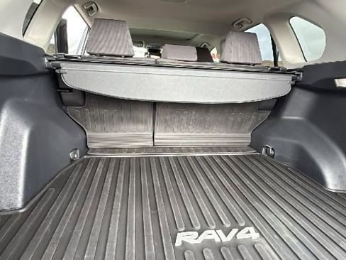 Used 2024 Toyota RAV4 XLE w/ Convenience Package AWD/4WD image 27