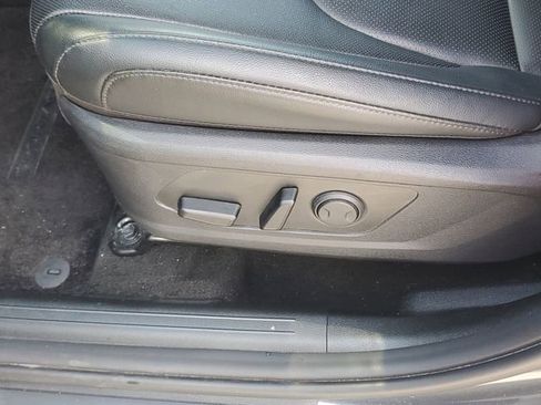 Certified 2024 Kia Sportage EX image 18