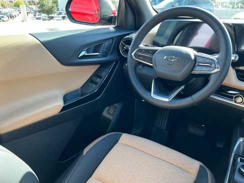 New 2026 Chevrolet Equinox ACTIV image 12