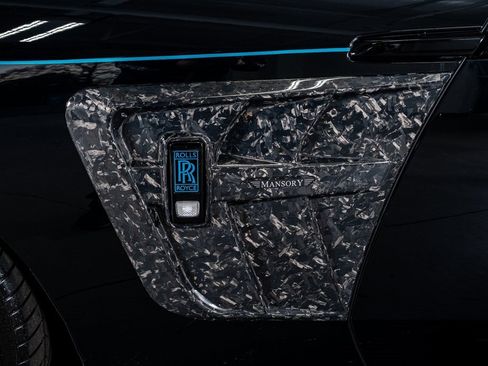 Used 2024 Rolls-Royce Spectre w/ Spectre Launch Package image 25