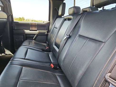 Used 2022 Ford F350 Lariat w/ Tremor Off-Road Package AWD/4WD image 11