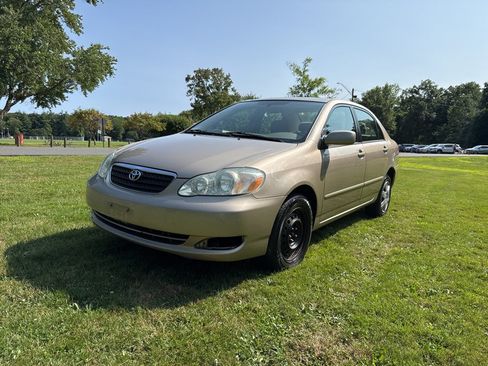 Used 2005 Toyota Corolla LE w/ Audio Value Pkg FWD image 6