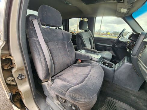 Used 2001 Chevrolet Silverado 2500 LS image 16