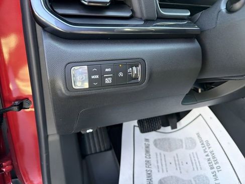 New 2026 GMC Terrain AT4 w/ Convenience Package III AWD/4WD image 18